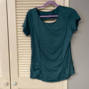 Gaiam women’s yoga shirt